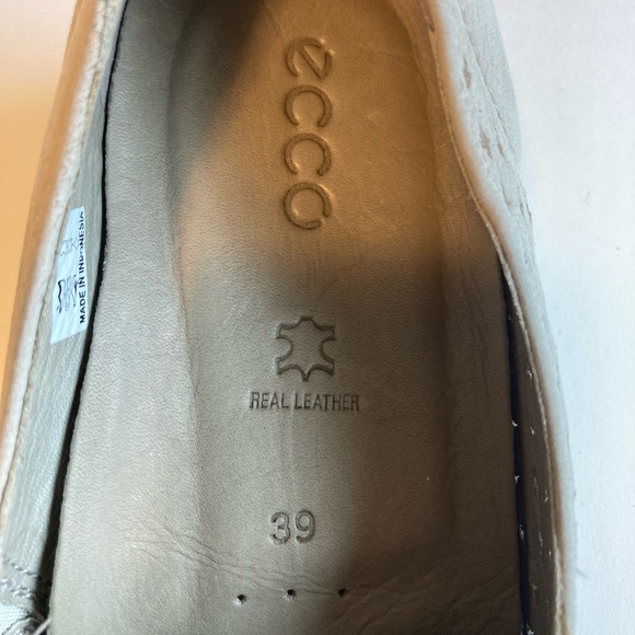 Ecco Grey Men Made Material White Outsole Flats Loafers size EUR 39, US 8.5 - Picture 14 of 14